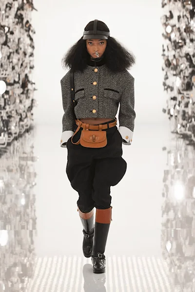 Look 9